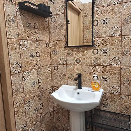 Hostel Za Zielona Brama *