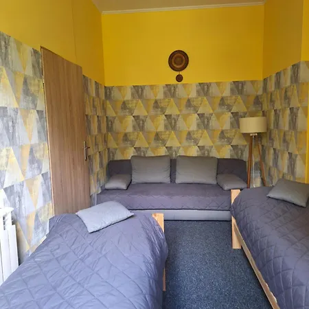 Hostel Za Zielona Brama *