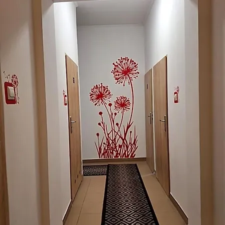 Za Zielona Brama Hostel