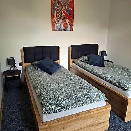Za Zielona Brama Hostel